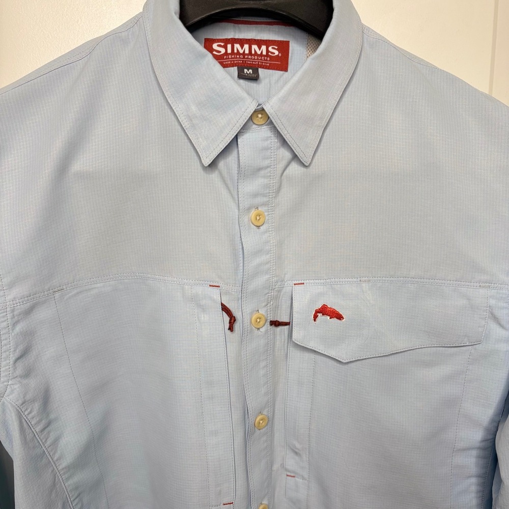 Simms Fishing Shirt Mens Medium Blue Long Sleeve Vented Button Up Utility EUC